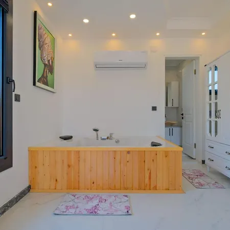 Villa Mera 1